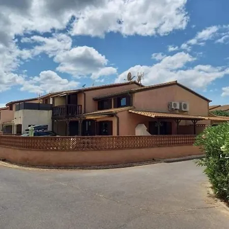 D'angle Spacieuse Climatisee Etage, Cloturee Dans Domaine Portes Du Soleil, 3 Chambres, 7 Couchages, Wifi, Acces Payant Aux Piscines, 400m De La De Plage,lrpdsr6 Portiragnes