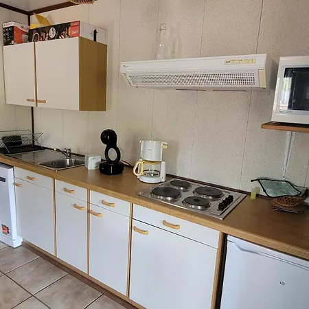 D'angle Spacieuse Climatisee Etage, Cloturee Dans Domaine Portes Du Soleil, 3 Chambres, 7 Couchages, Wifi, Acces Payant Aux Piscines, 400m De La De Plage,lrpdsr6 Villa Portiragnes